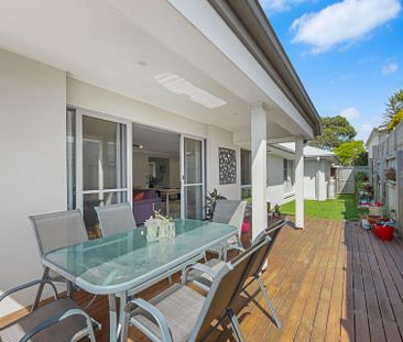 8 Feathertail Place, Peregian Springs. - Photo 6