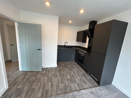 Burlington Square, Chesterfield - Photo 4