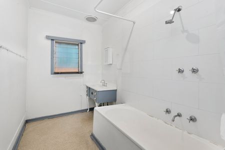 6 Month Lease- 3 Bedroom Home Yarraville - Photo 5