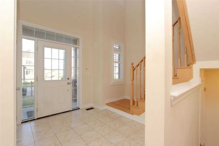 For Lease - 42 Barchard Street, Clarington, Ontario - Photo 4