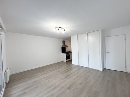 Location Appartement 1 pièce 31m² AJACCIO 20090 - Photo 4