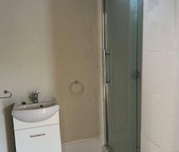 Headline Goes Here - Photo 6