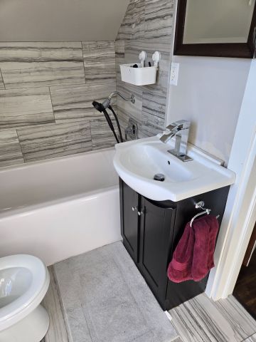 For Lease - 29 Brunswick Street, Brantford, Ontario - Photo 2