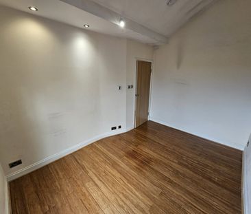 1 Bed Flat, Merton High Street, SW19 - Photo 3