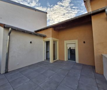 Location Appartement 3 pièces 120m² AMPUIS 69420 - Photo 5