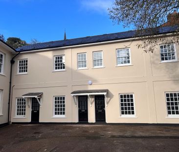 2 bedroom terraced house to rent - Photo 2