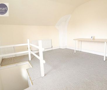 2 bedroom end of terrace house to rent - Photo 4