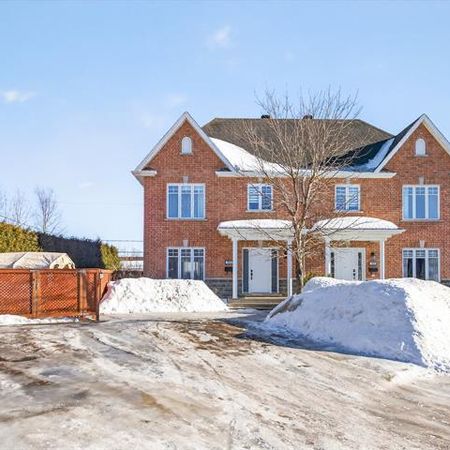 Grande belle maison récente, 3 chambres et un bureau, coin tranquille, près de tout - Photo 3