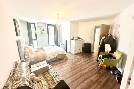 2 bedroom flat to rent - Photo 4