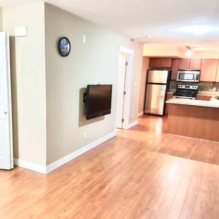 1 Bed 1 Bath - Townhouse - Photo 4