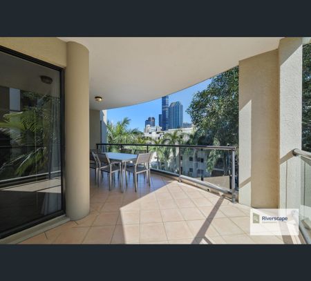 17/165 Main Street, Kangaroo Point, Qld 4169 - Photo 3
