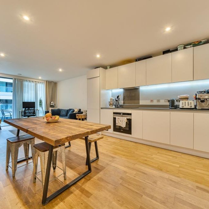 2 bedroom flat to rent - Photo 1