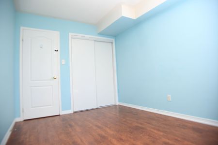 For Lease - 435 Hensall Circle Unit# 94, Mississauga, Ontario - Photo 3