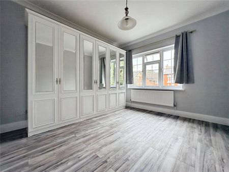 St. Stephens Road, Hounslow, TW3 2BN - Photo 3