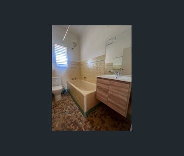 2 x newly updated apartments available - Photo 1