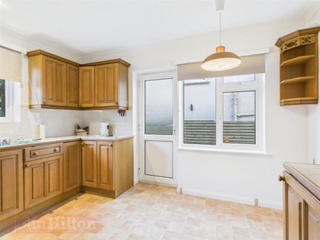 Brambletyne Avenue, Saltdean, Brighton - Photo 5