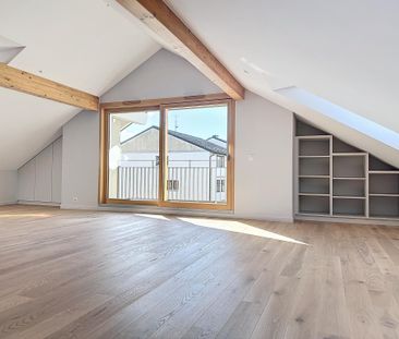 Spacieux 3 pièces en attique dans les combles et vue lac - Photo 2