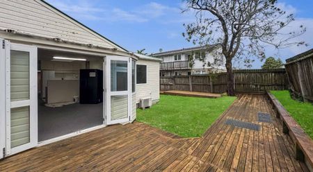 Welcome home to 25A Trafalgar Street. - Photo 5