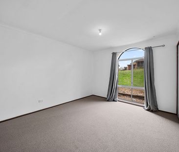 Home For Rent - Photo 6