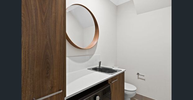 Charming 2-Bedroom Home in Broadmeadows - Photo 1