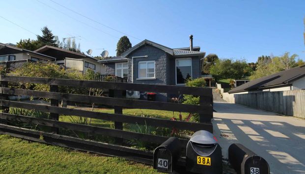 Pet Friendly Family Home in Wingatui, - Photo 1