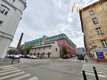 Pronájem bytu 1+kk 24 m² - Fotografie 2