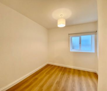 2 Bed Flat, Clarendon Road, BN3 - Photo 5