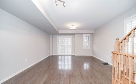 For Lease - 2364 Chevron Prince Path, Oshawa, Ontario - Photo 3