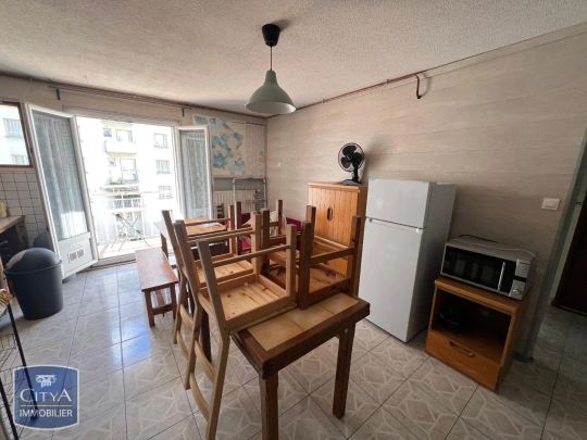 Appartement à louer 5 pièces 73.9m² - Photo 1