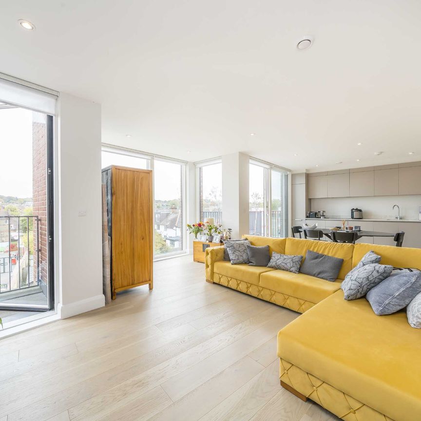 Dersingham Road, North West London, NW2, London - Photo 1