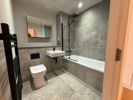 Waterhouse Gardens, Dutton Street, Manchester - Photo 3