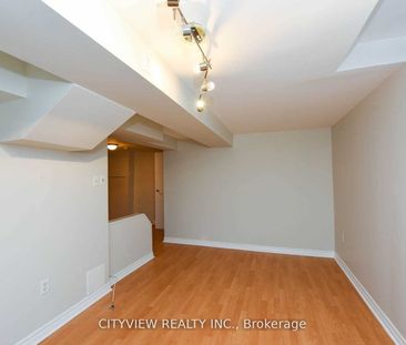 For Lease - 6459 Tisler Crescent, Mississauga, Ontario - Photo 3