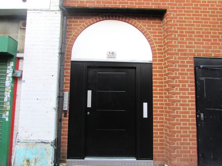 2 bedroom flat to rent - Photo 5