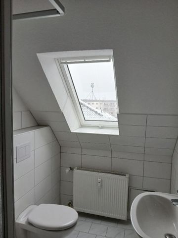 Kleine, gemütliche Dachgeschosswohnung - Photo 3