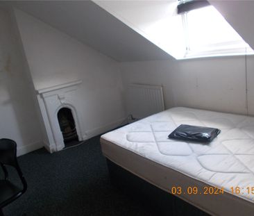 Student Properties to Let - Photo 4