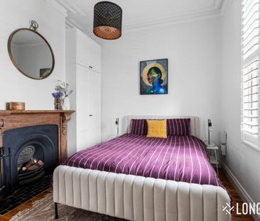 Inner-City Living with Character and Modern Comfort - Photo 3