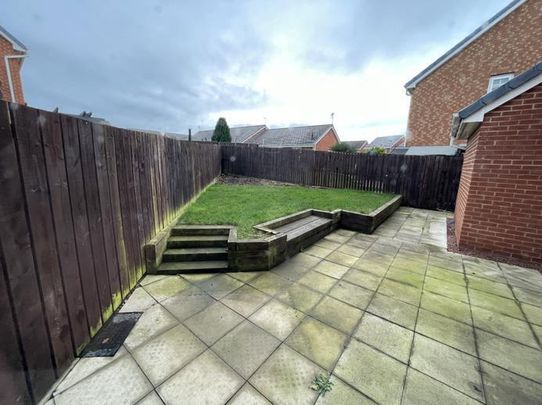 Lindisfarne Avenue - Photo 1