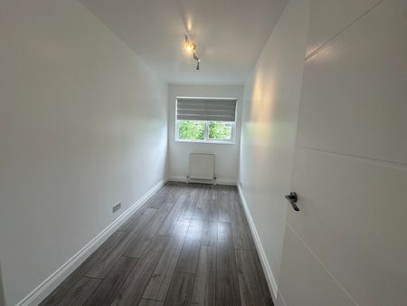 3 Bed Maisonette, Tenterden Road, N17 - Photo 2