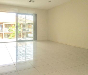 5/11 Pembroke Street, 4152, Carina Qld - Photo 4