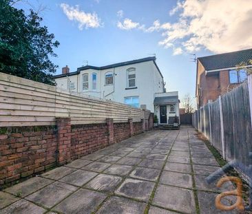 2 bedroom semi-detached house to rent - Photo 6