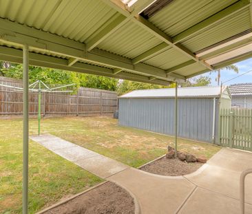 81 Heathfield Rise, Box Hill North VIC 3129 - House For Rent | Domain - Photo 2