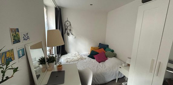 Location Appartement 1 pièce 17m² LILLE 59000 - Photo 2