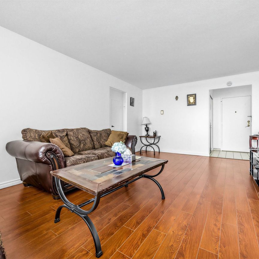 For Lease - 130 Neptune Drive Unit# 505, Toronto, Ontario - Photo 1