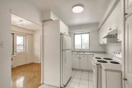 3555 Cote-des-Neiges Road - Photo 5