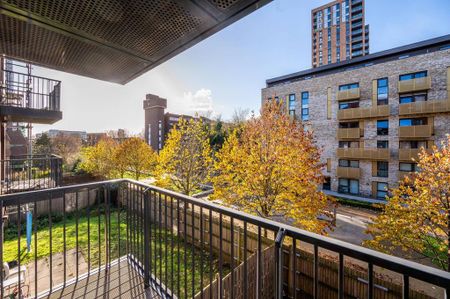 2 bedroom flat to rent - Photo 3