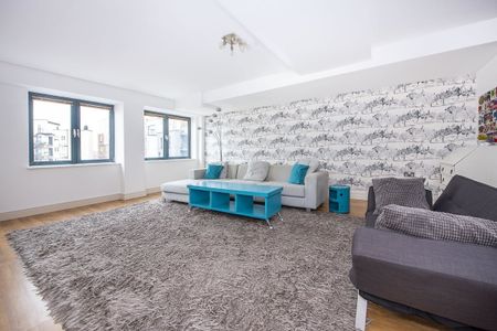 1 bedroom flat to rent - Photo 2