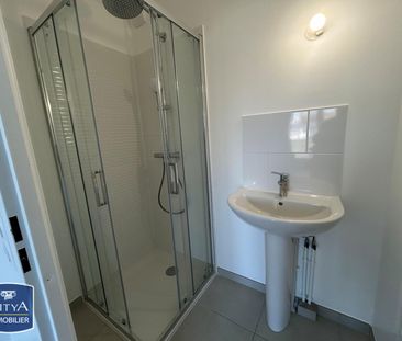 Location Appartement 4 pièces 81m² CAEN 14000 - Photo 3