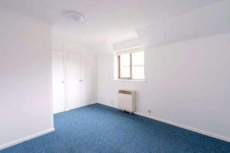 Whyke Court, Whyke Close, Chichester, PO19 - Photo 2