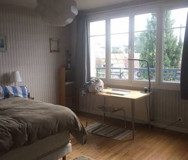 Large Room 20 M2 with private bathroom - Photo 4