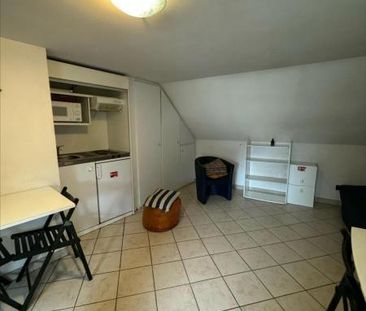 A LOUER STUDIO MEUBLE A SAINT CHELY D'APCHER - Photo 2